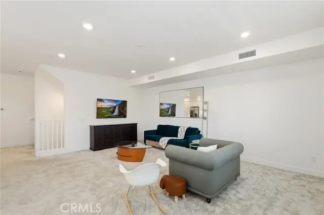 175 La Palma Avenue  #6, Anaheim, CA 92801 - #3