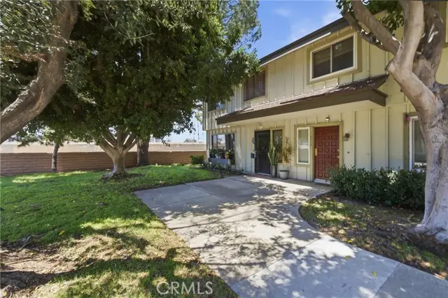 10015 Karmont Avenue, South Gate, CA 90280 - #3