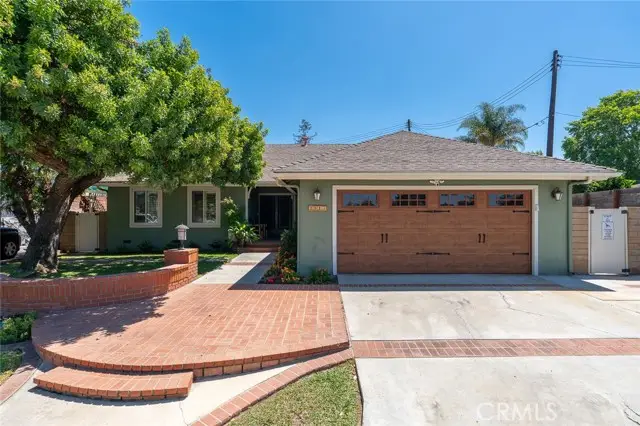 2817 Ridgewood, Santa Ana, CA 92705 - #1