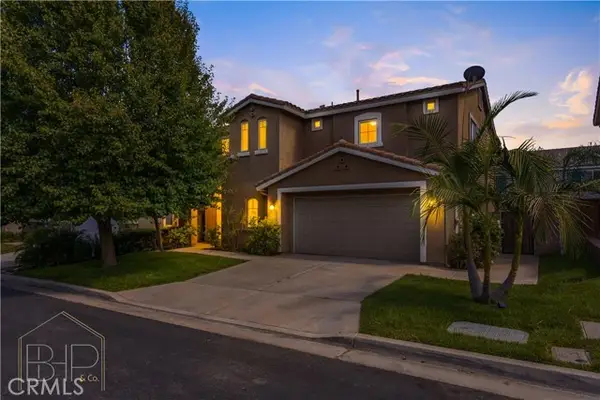 28383 Adrienne St., Murrieta, CA 92563