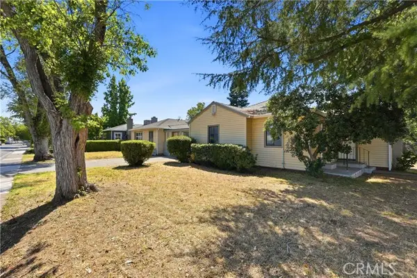1002 Lochbrae Rd, Sacramento, CA 95815
