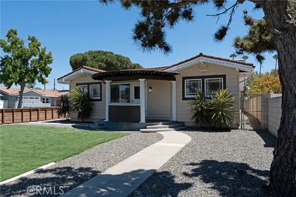 1104 Palm Avenue, Orange, CA 92868