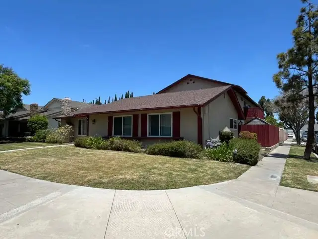 401 Nobel Avenue, Santa Ana, CA 92707 - #2