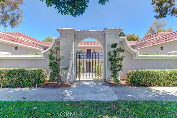 5507 Paseo Del Lago W  #B, Laguna Woods, CA 92637