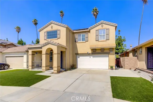 657 Garden Avenue, Pomona, CA 91767 - #2