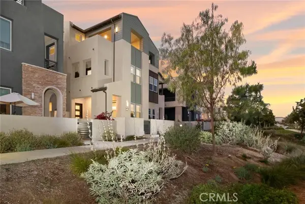 327 Baluster, Irvine, CA 92618