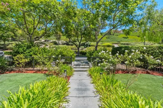 12 Globe Lane, Ladera Ranch, CA 92694 - #3