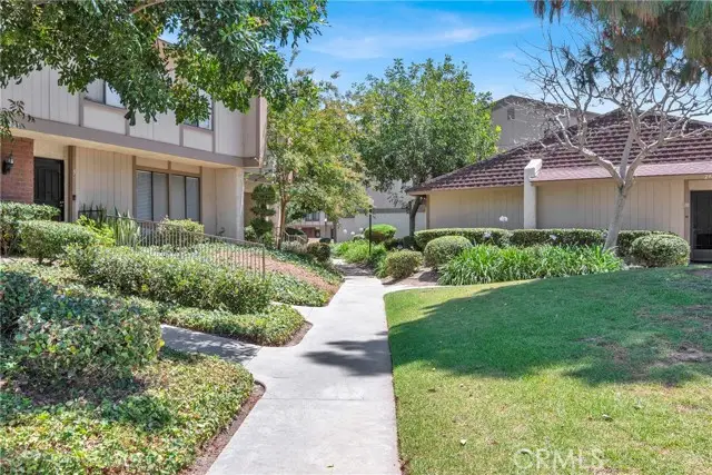 2993 Cottonwood  #13, Orange, CA 92865 - #3