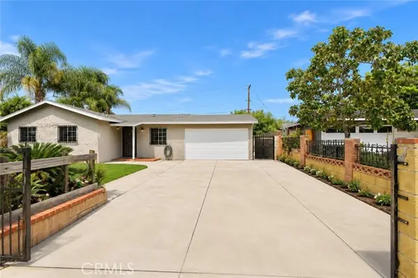 2011 Wilshire, Santa Ana, CA 92704