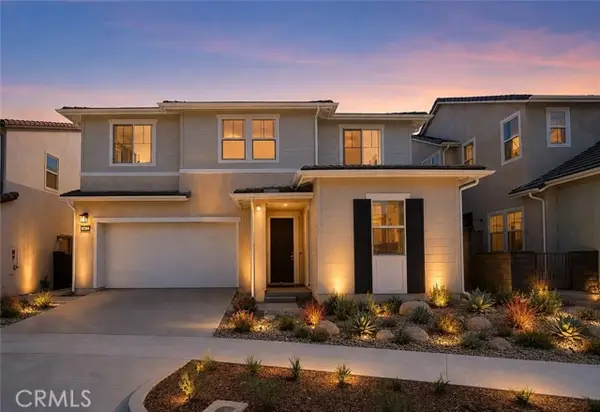 822 Heather Road, Ladera Ranch, CA 92694