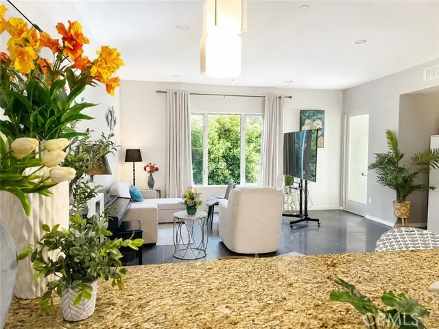 21 Gramercy  #204, Irvine, CA 92612 - #3