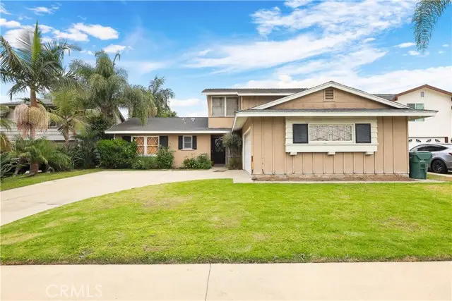 16799 Daisy Avenue, Fountain Valley, CA 92708 - #2