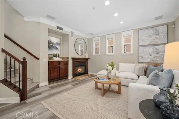 347 Tall Oak, Irvine, CA 92603