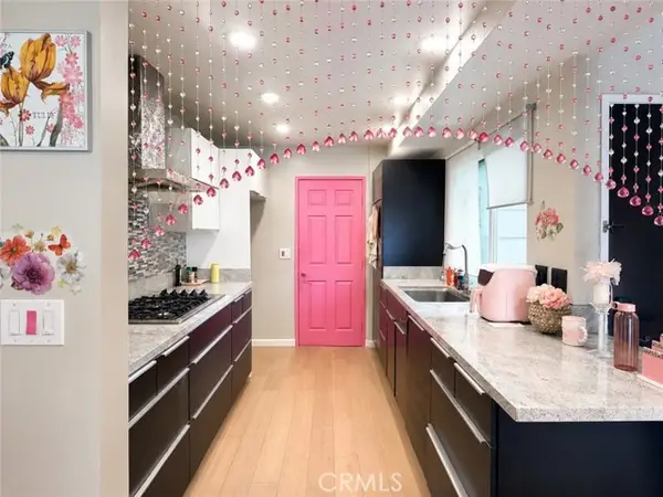 1338 Oahu, West Covina, CA 91792
