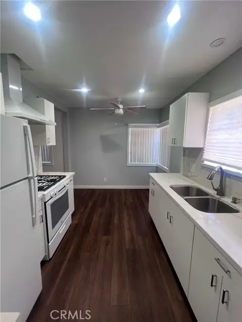 1726 83rd, Los Angeles, CA 90047 - #3