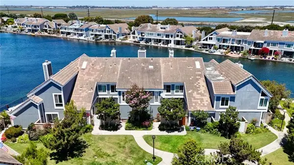 16101 Saint Croix Circle, Huntington Beach, CA 92649