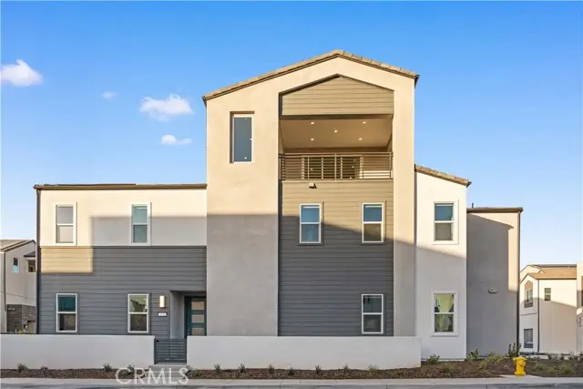 141 Sawbuck, Irvine, CA 92618 - #3