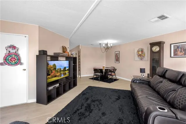 6741 Lincoln  #32, Buena Park, CA 90620 - #3