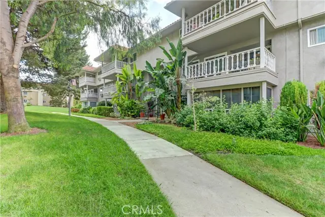 2399 Via Mariposa W Unit 1-F, Laguna Woods, CA 92637 - #2