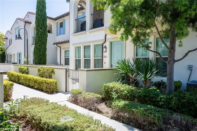 616 Trailblaze, Irvine, CA 92618 - #1