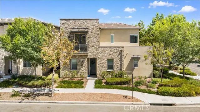 220 Follyhatch, Irvine, CA 92618 - #2