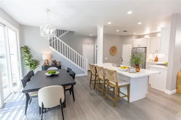 13051 Arborwalk Lane, Tustin, CA 92782
