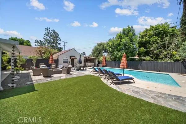 6951 Chisholm, Van Nuys, CA 91406