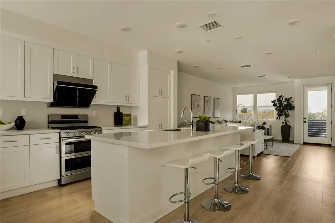 10942 Champions Lane, Los Alamitos, CA 90720 - #1