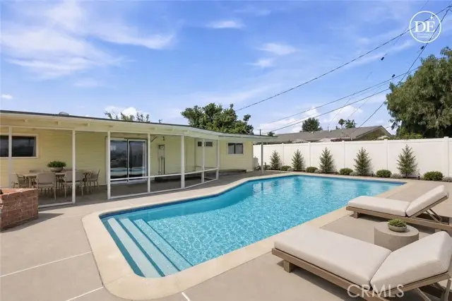 249 Dryden St., Thousand Oaks, CA 91360 - #3