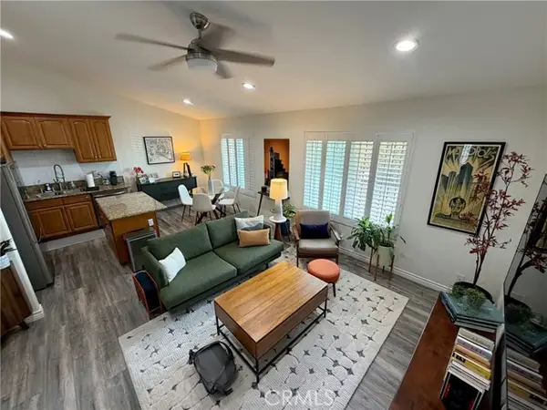 1637 5th Street  #302, Long Beach, CA 90802