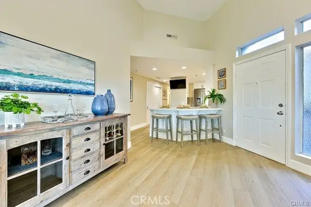 420 Lake  #301, Huntington Beach, CA 92648 - #3