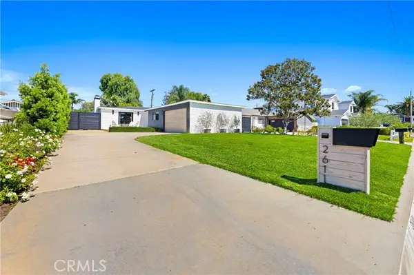 2611 Westminster, Costa Mesa, CA 92627