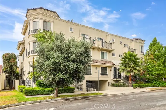 3501 Tilden Avenue  #8, Los Angeles, CA 90034 - #1