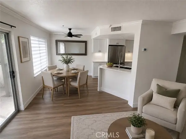 2604 Avenida Del Vista  #102, Corona, CA 92882