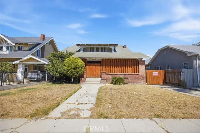 1338 4th, Los Angeles, CA 90019 - #1