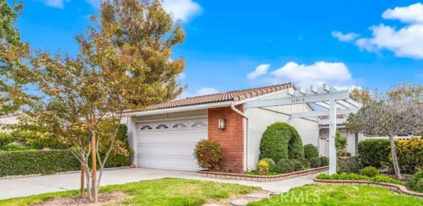 3191 Via Buena Vista  #C, Laguna Woods, CA 92637