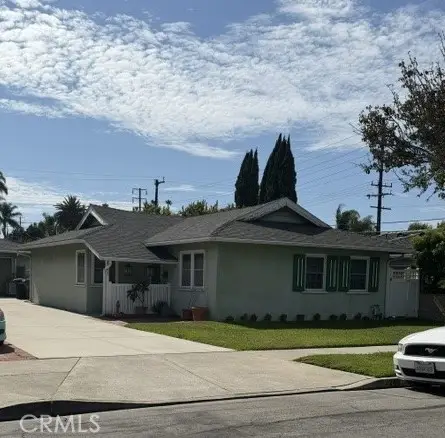 2243 Miner, Costa Mesa, CA 92627