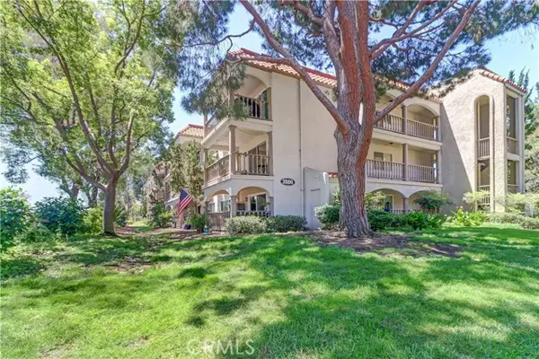 3500 Bahia Blanca W  #3B, Laguna Woods, CA 92637