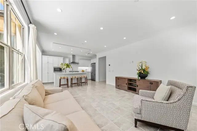 180 Frontier, Irvine, CA 92620 - #3