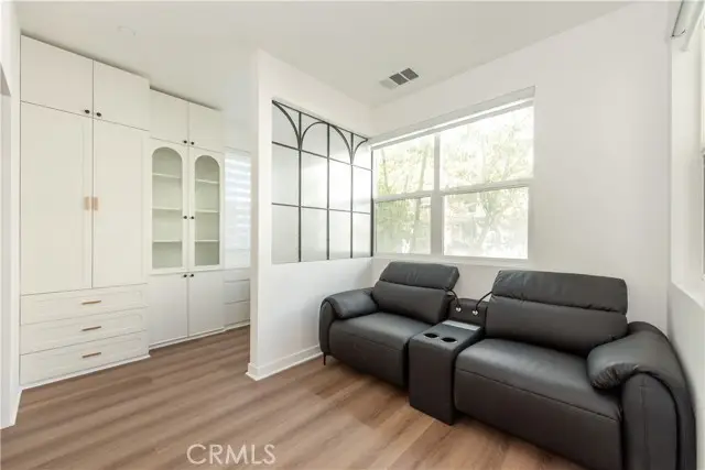 2208 Synergy, Irvine, CA 92614 - #3