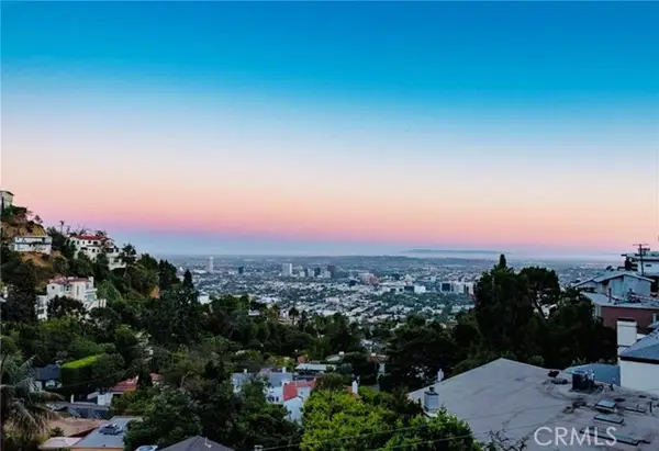 8835 Evanview, Los Angeles, CA 90069