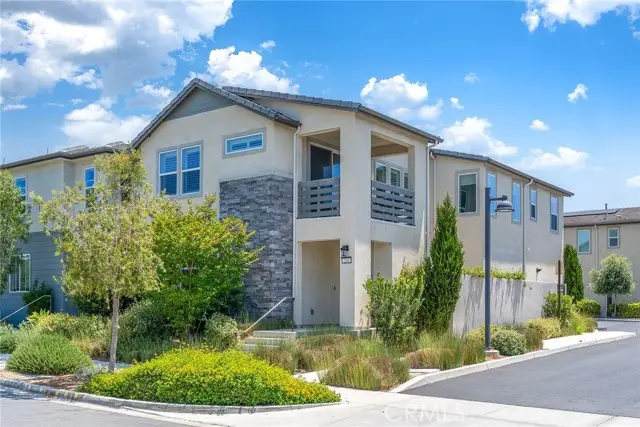 200 Chorus, Irvine, CA 92618 - #1