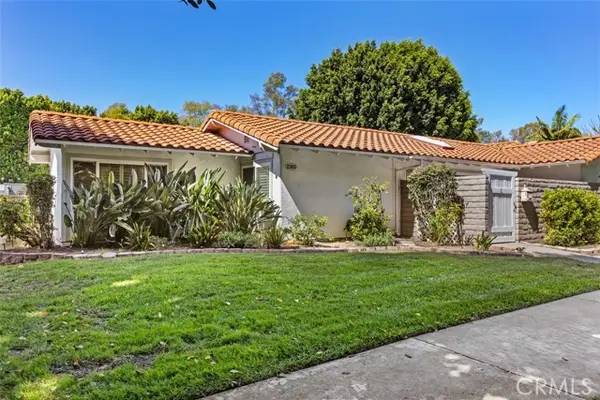 2365 Via Mariposa East  #C, Laguna Woods, CA 92637