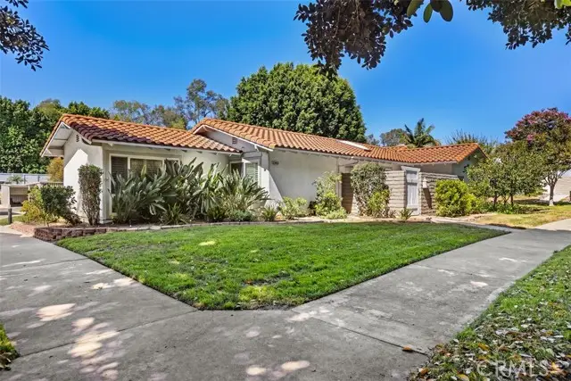2365 Via Mariposa East  #C, Laguna Woods, CA 92637 - #3