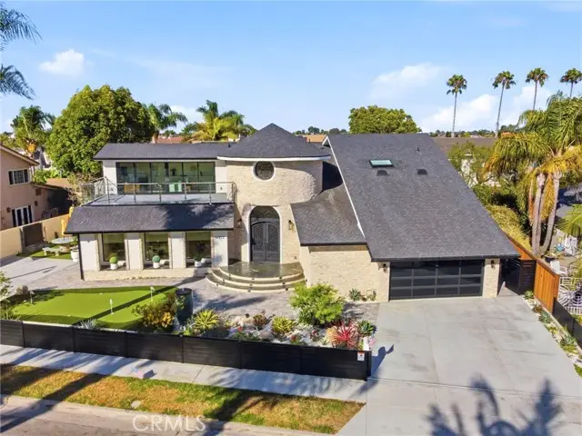 16572 Carousel, Huntington Beach, CA 92649 - #3