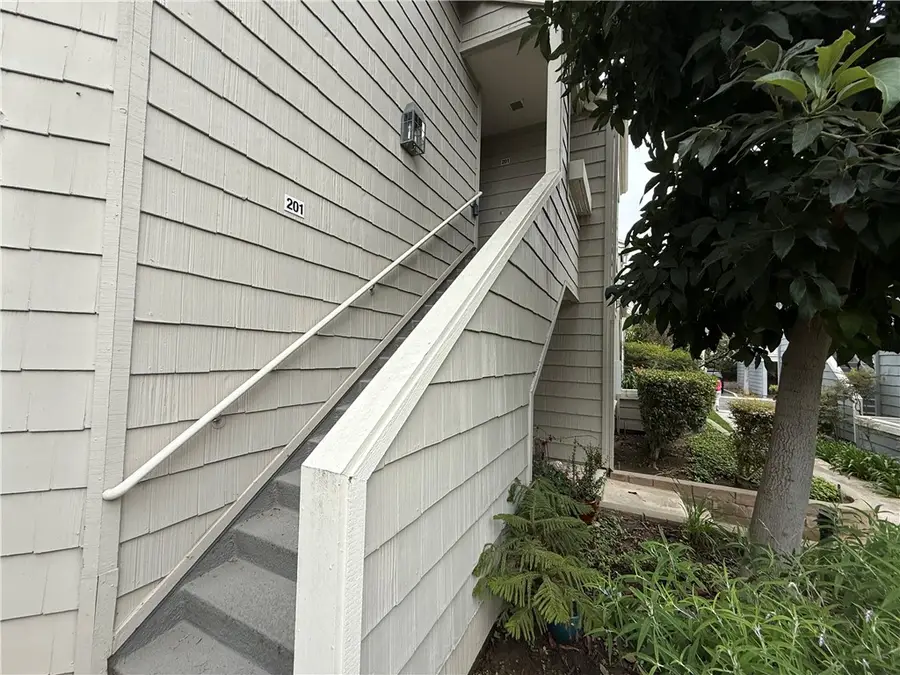 7532 Seaspring  #201, Huntington Beach, CA 92648 - #2