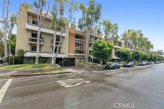 750 Kings Road  #111, West Hollywood, CA 90069 - #2