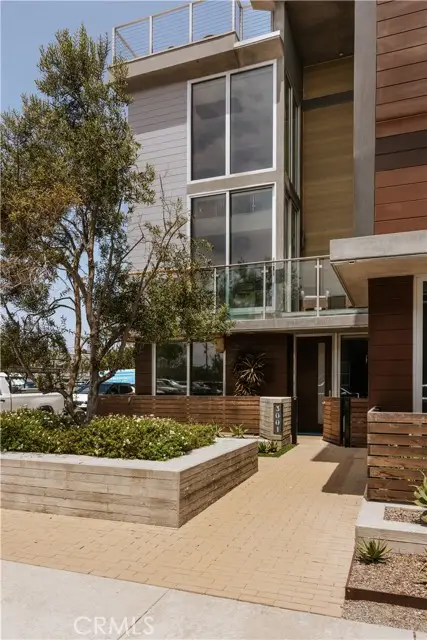 3001 Via Malaga, Newport Beach, CA 92663