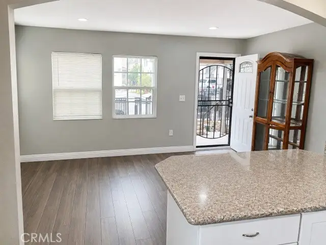 344 E 81st Street, Los Angeles, CA 90003 - #2