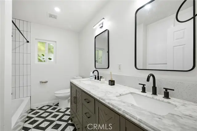 206 Acacia Street, Pomona, CA 91767 - #3